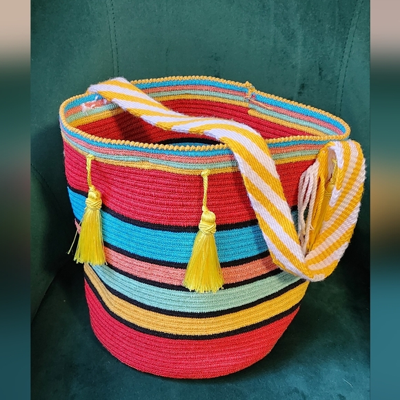 Colombian Handmade Body Bag - Picture 1 of 5